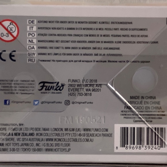 Funko Pop! Animation 154 Super Saiyan Vegeta Red Chrome Shared SDCC w/Protector - Picture 3 of 3